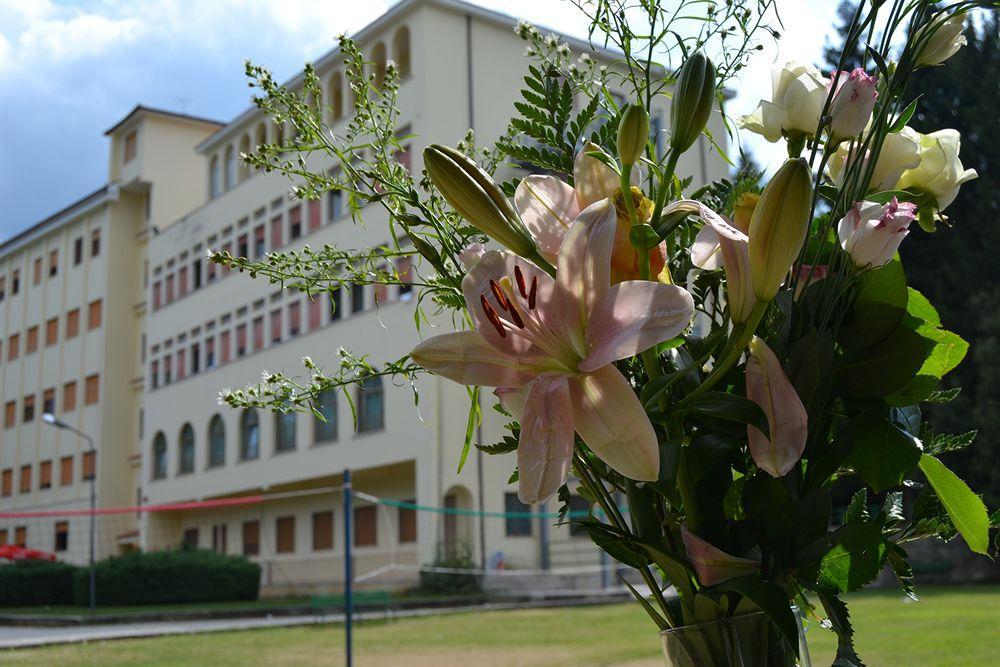 Centro Vacanze Oasi Carpineto Hotel Ascoli Piceno Ngoại thất bức ảnh